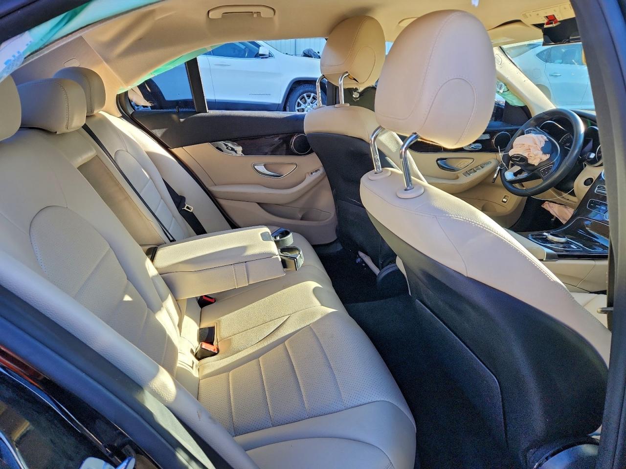 Mercedes-Benz C-Class 300