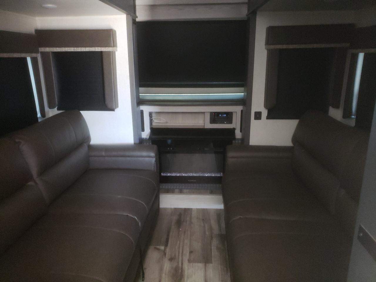 Montana Trailer