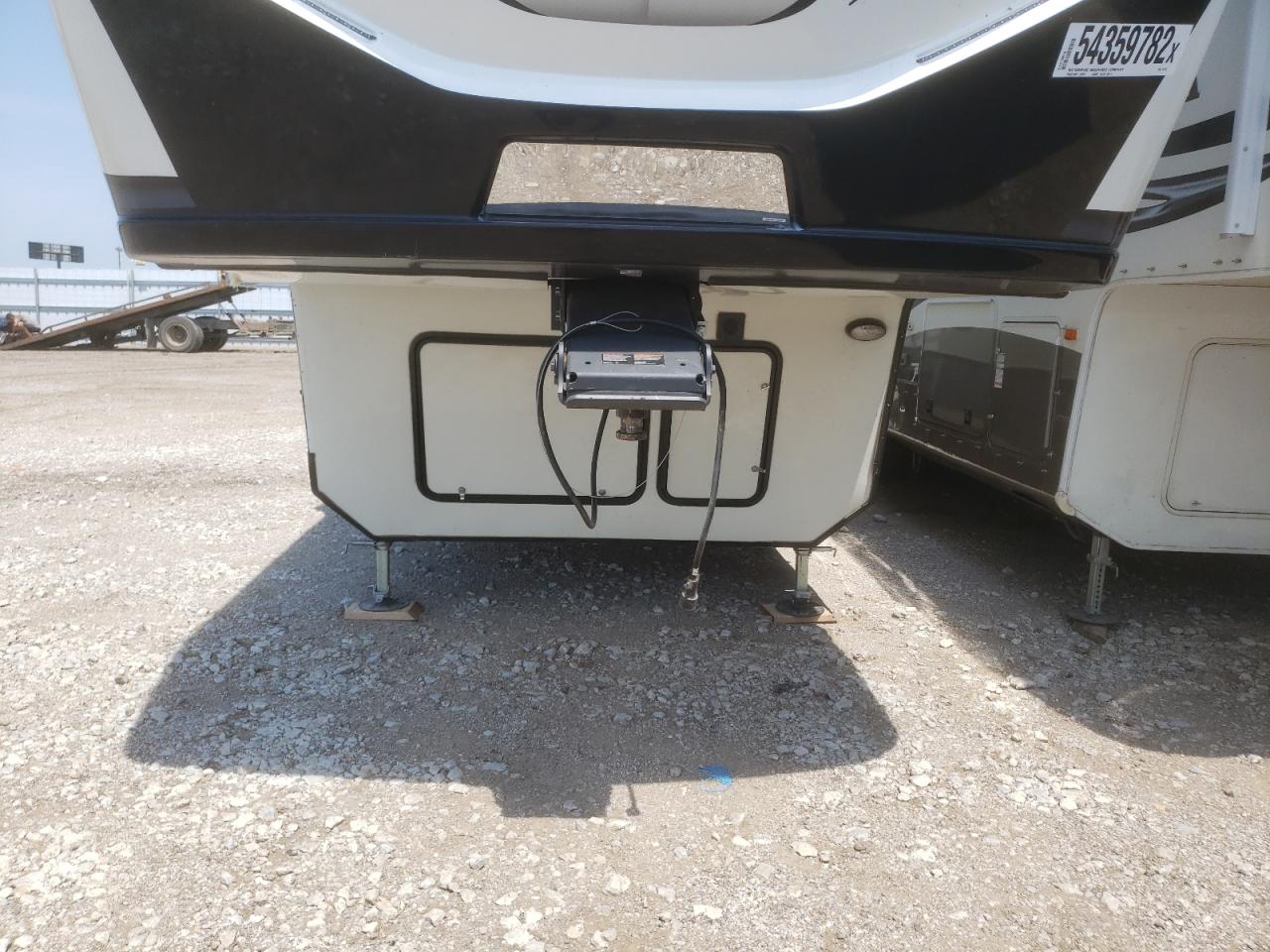 Montana Trailer