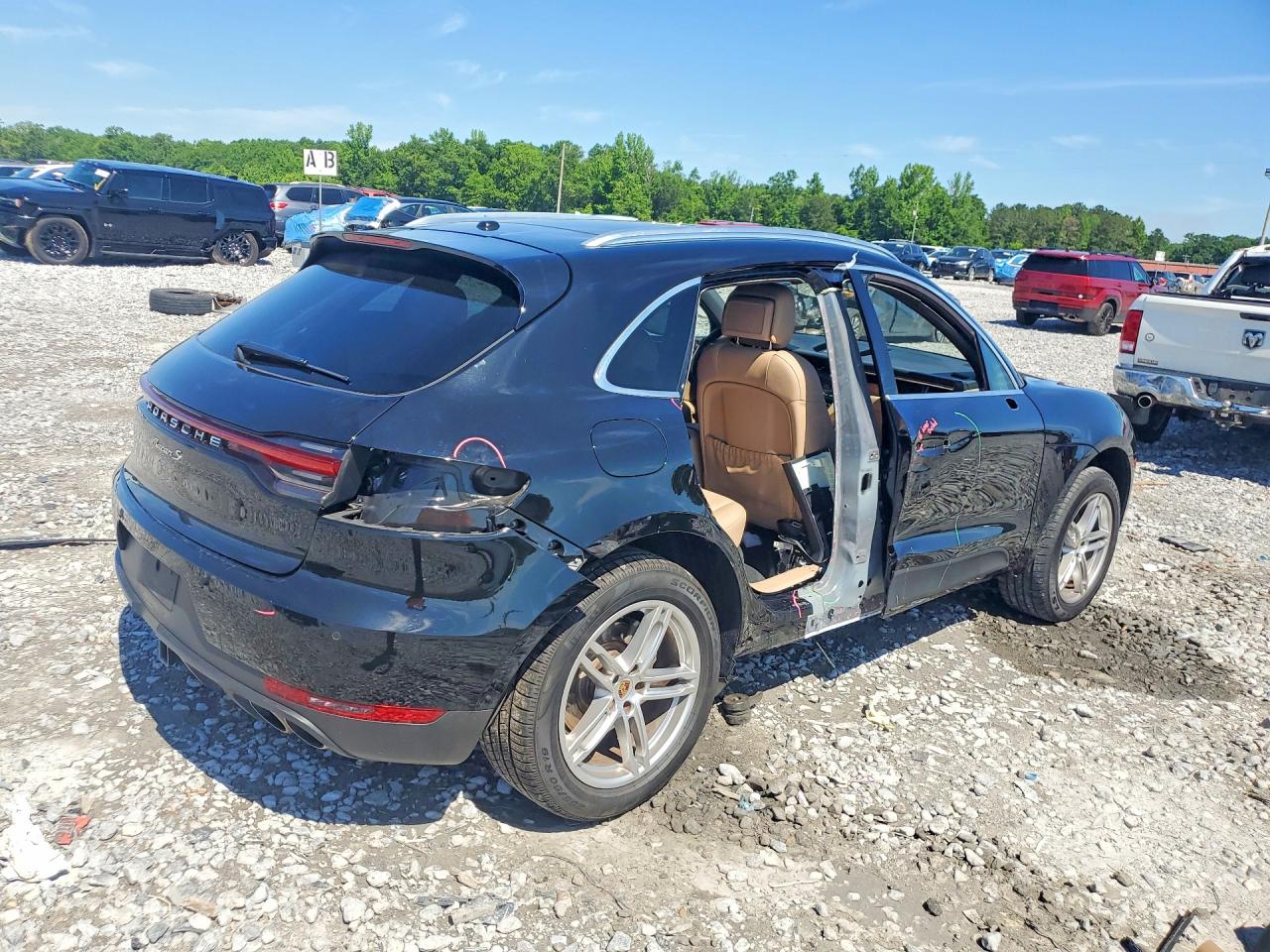 Porsche Macan S