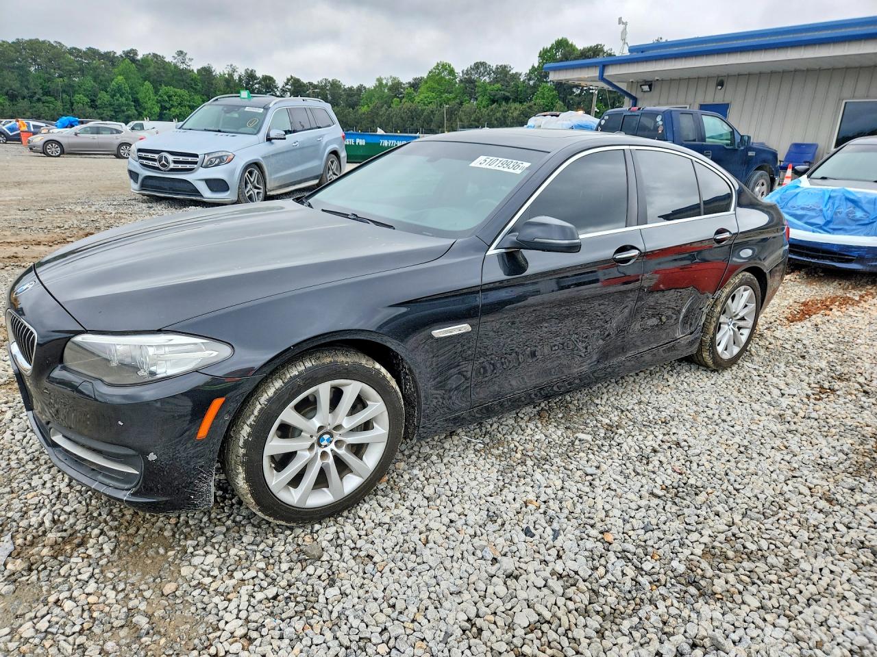 Salvage BMW 5 Series Image