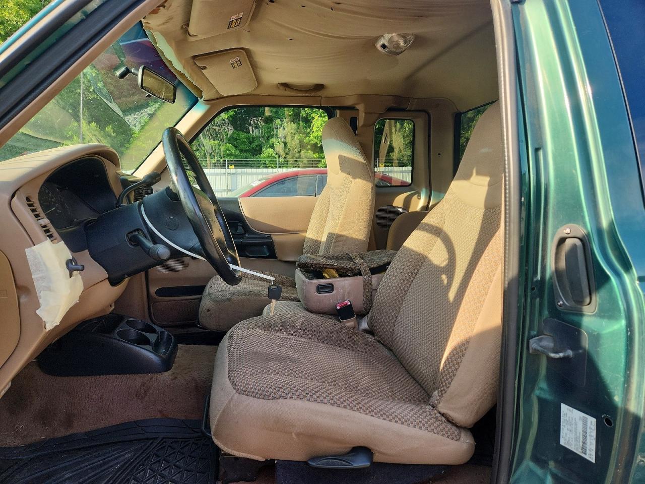 Ford Ranger Super Cab