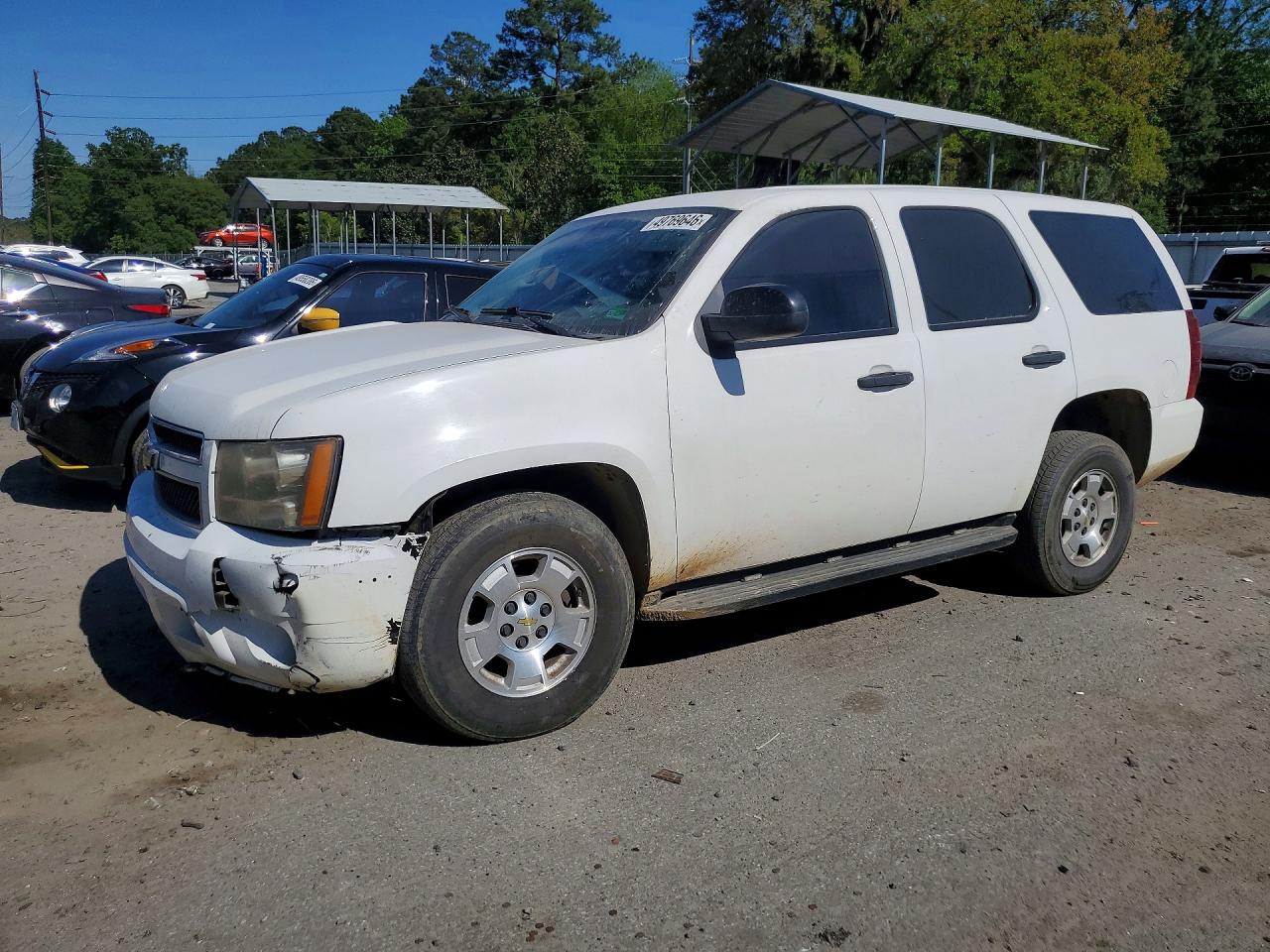 Salvage Chevrolet Tahoe Image