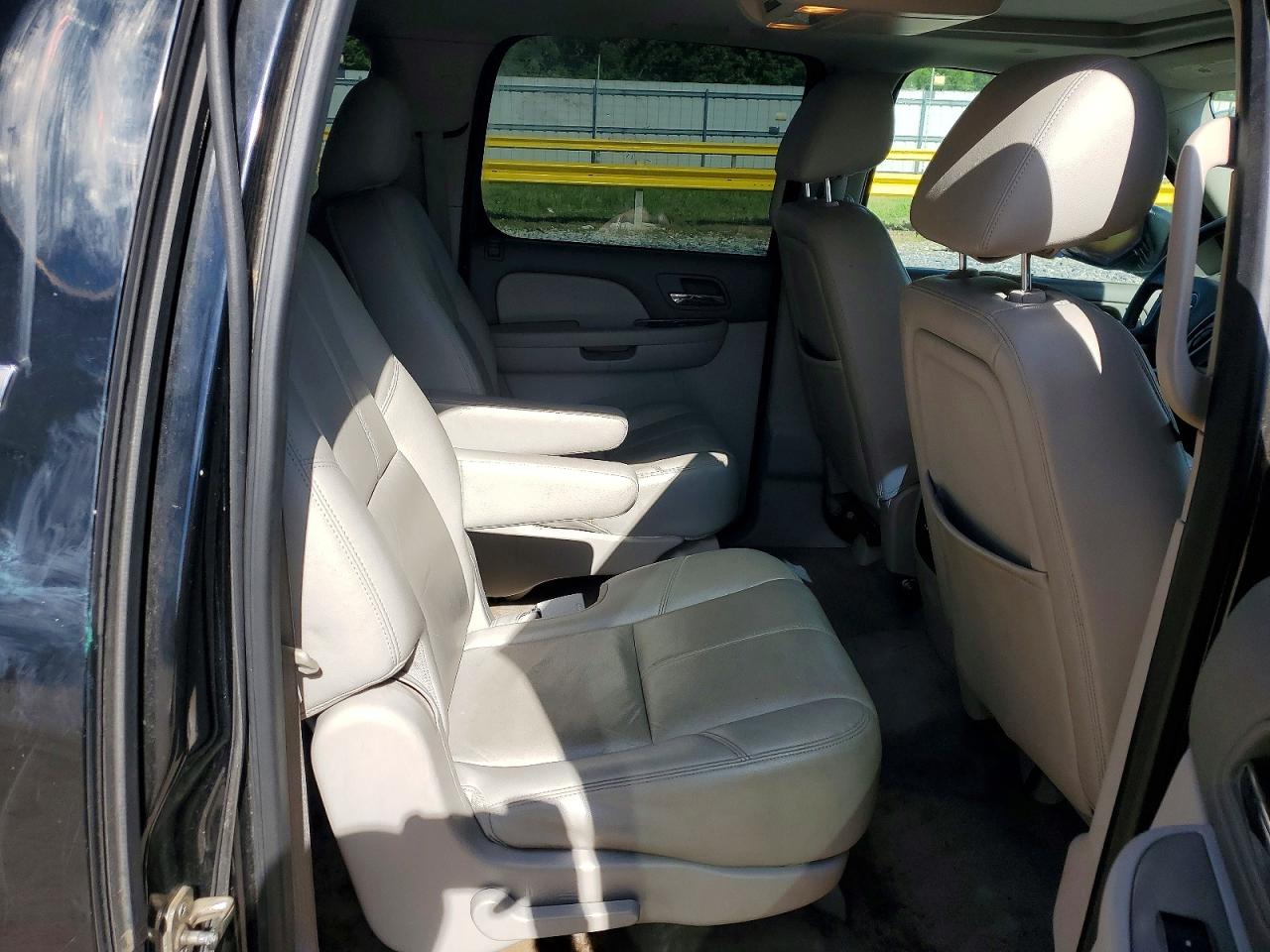 Chevrolet Suburban K1500 Lt