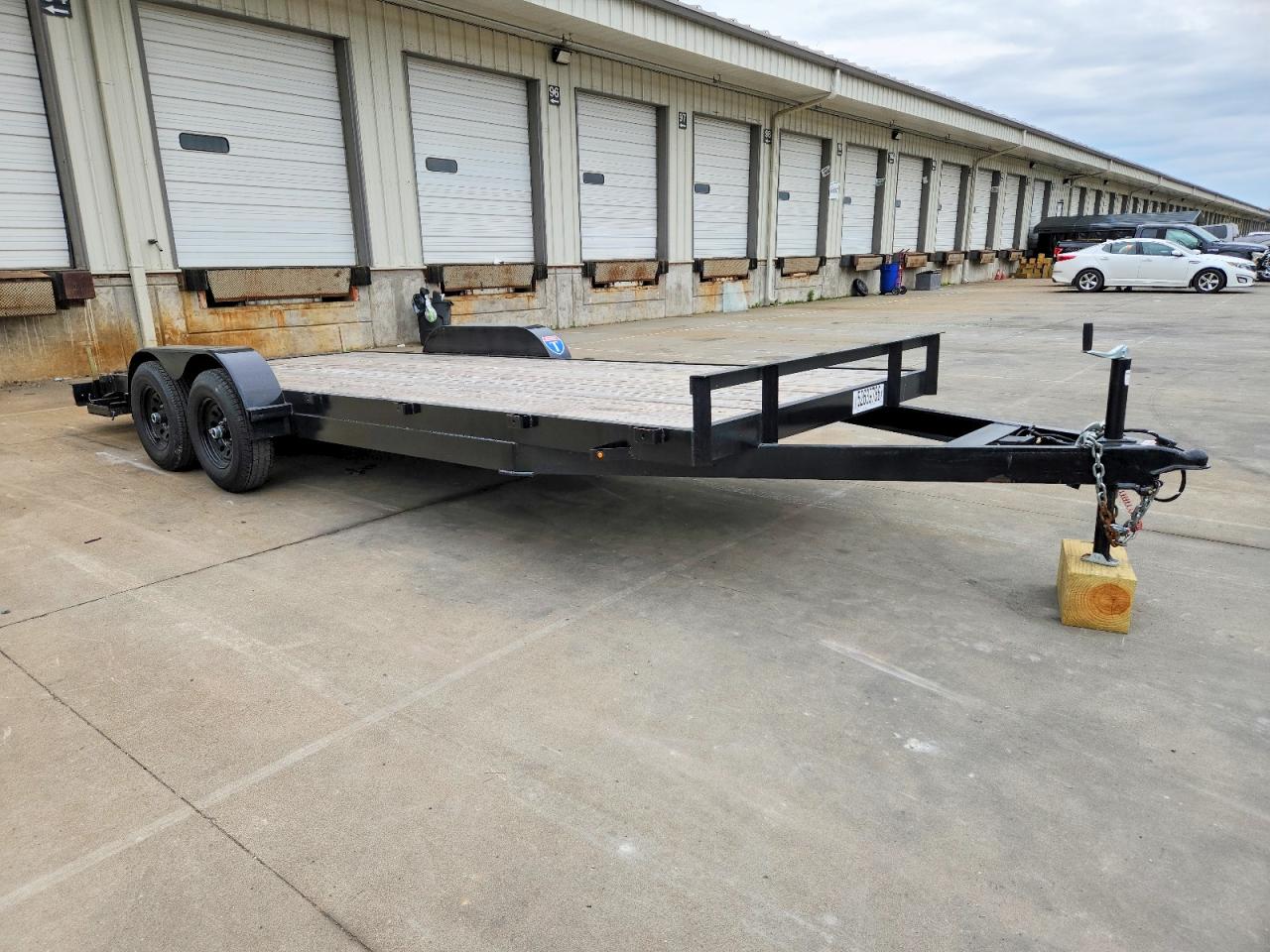 Salvage Carry-On Other Image