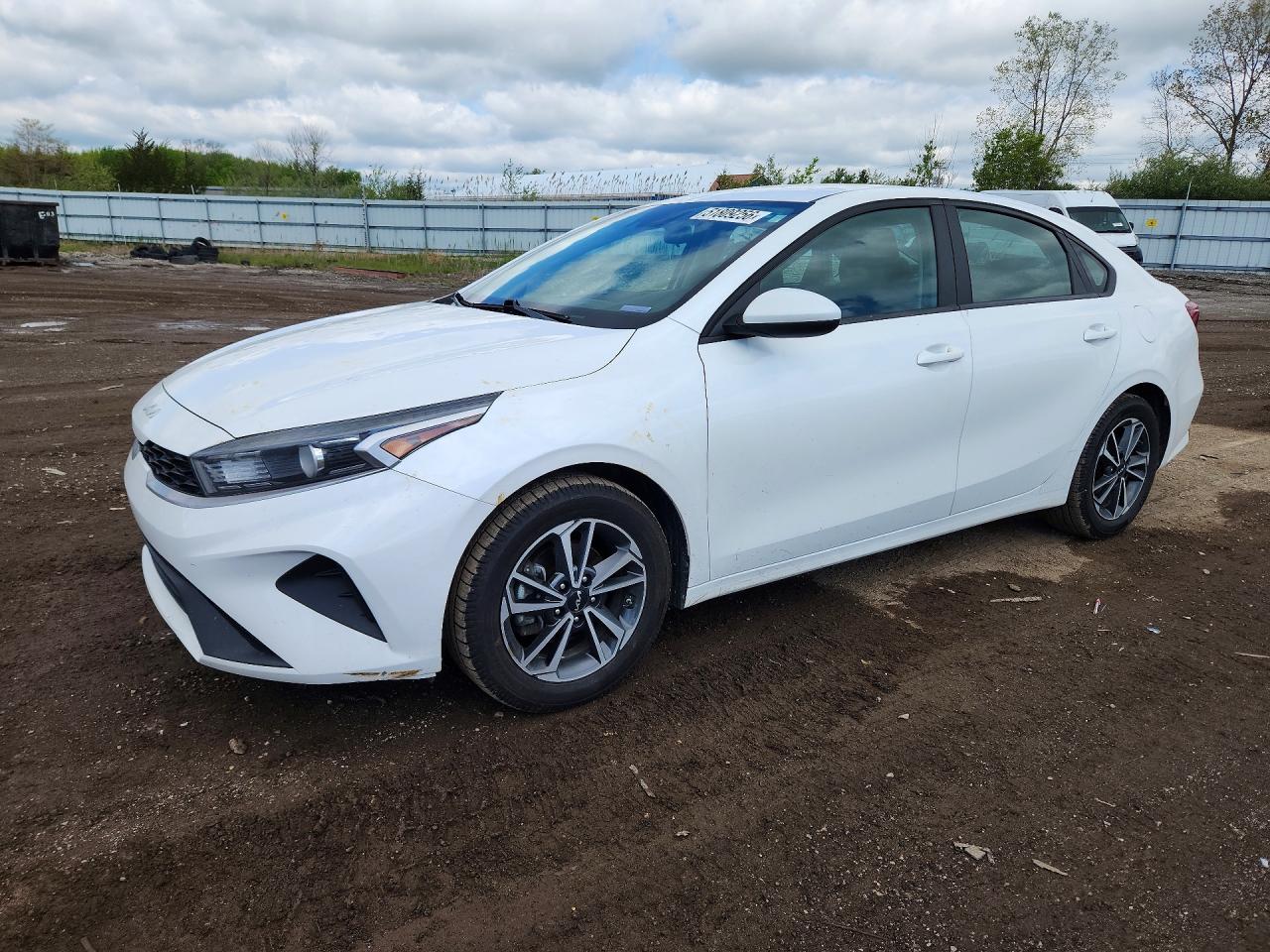 Salvage Kia Forte Image