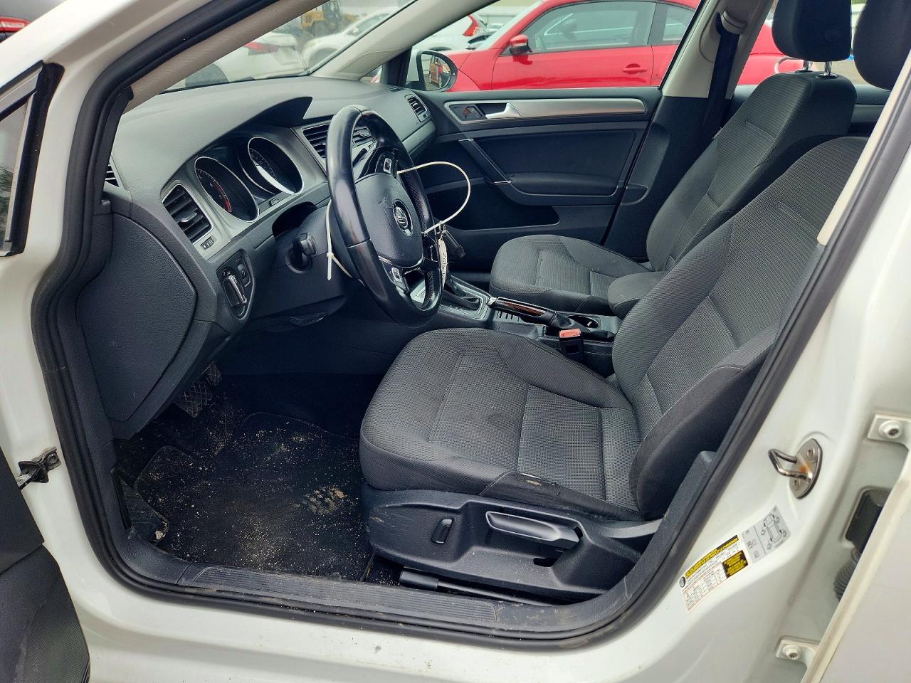Volkswagen Golf S