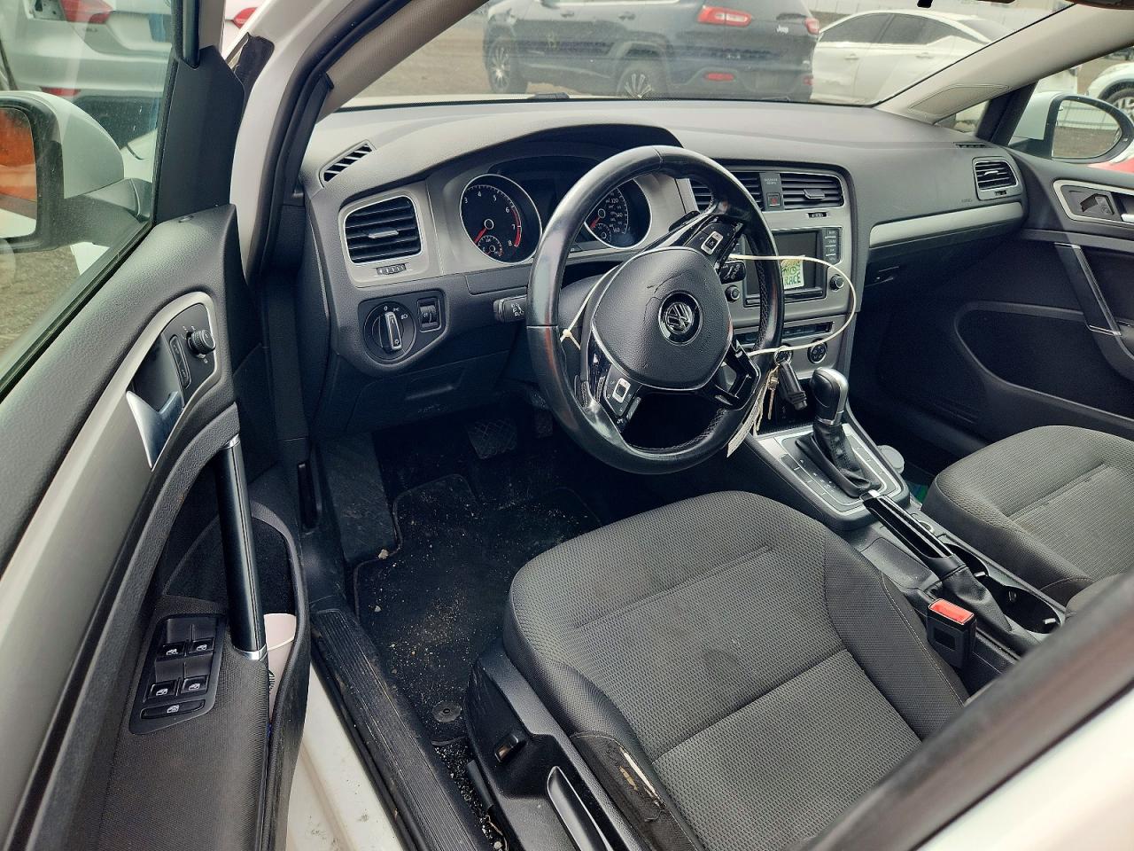 Volkswagen Golf S