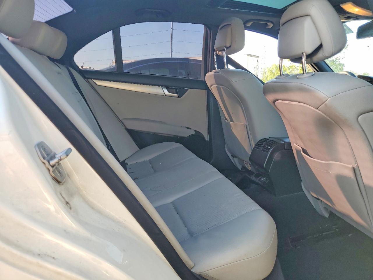 Mercedes-Benz C-Class 250