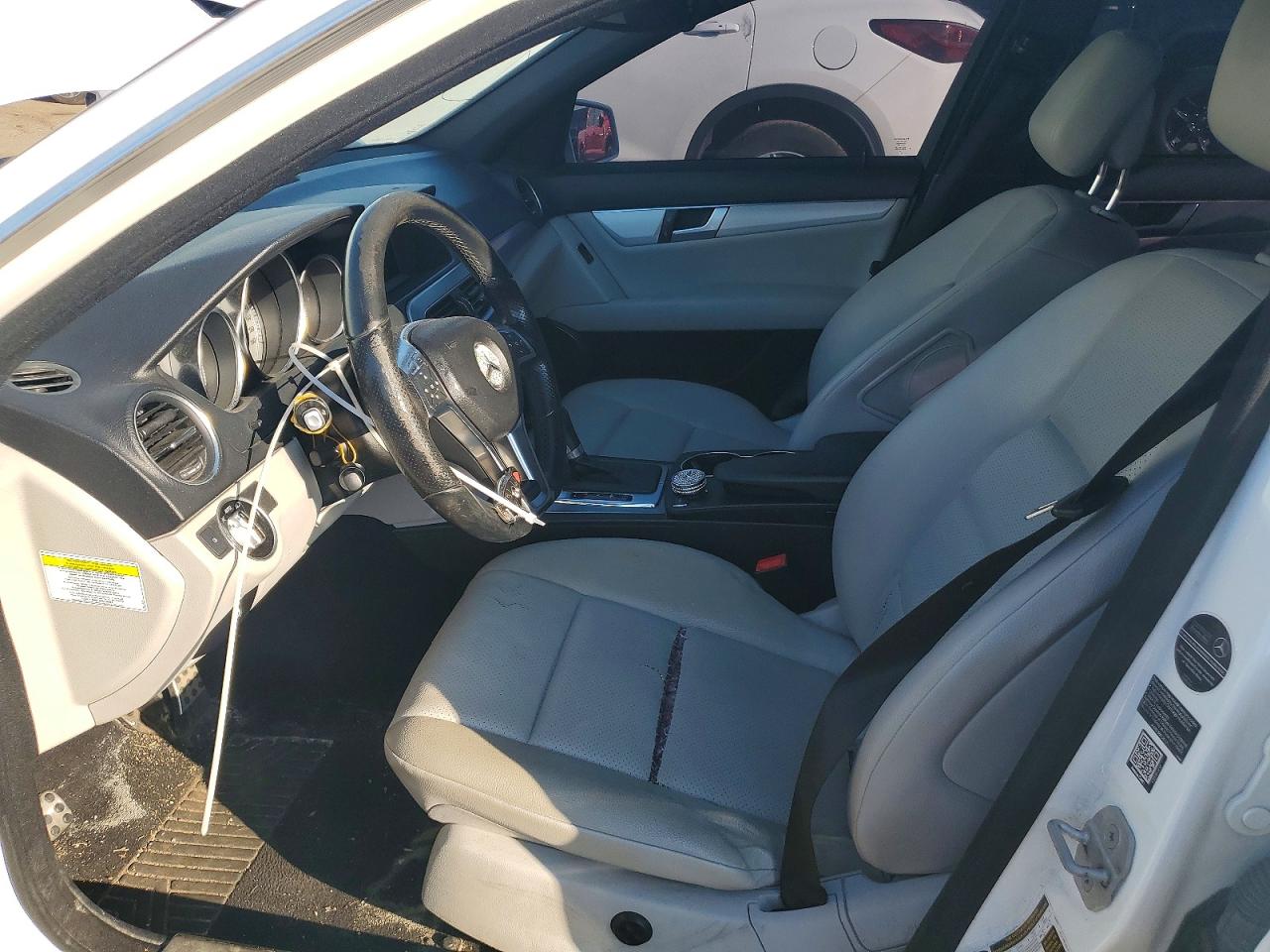 Mercedes-Benz C-Class 250