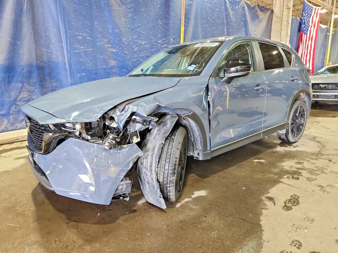 Salvage Mazda Cx Image