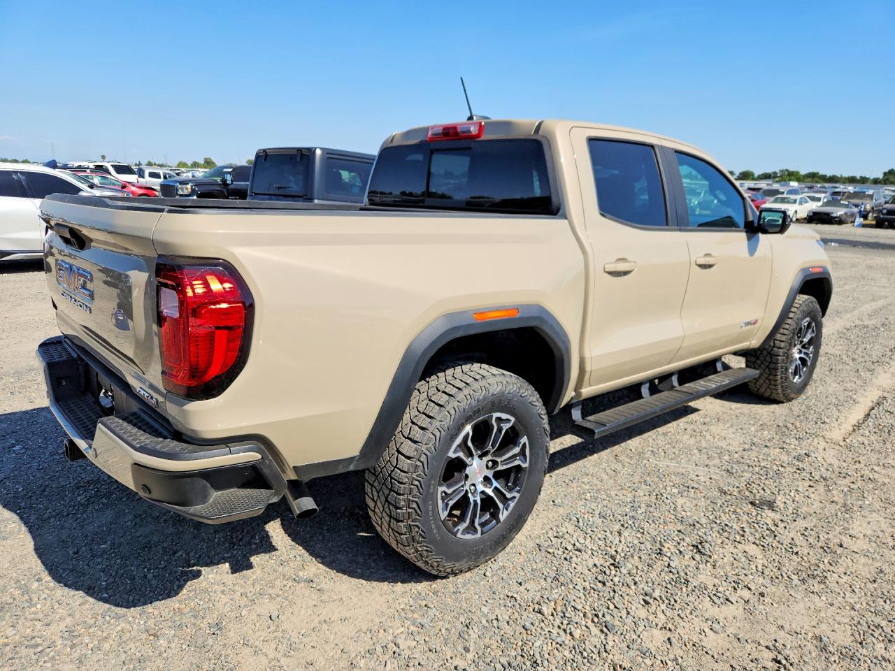 GMC Canyon At4