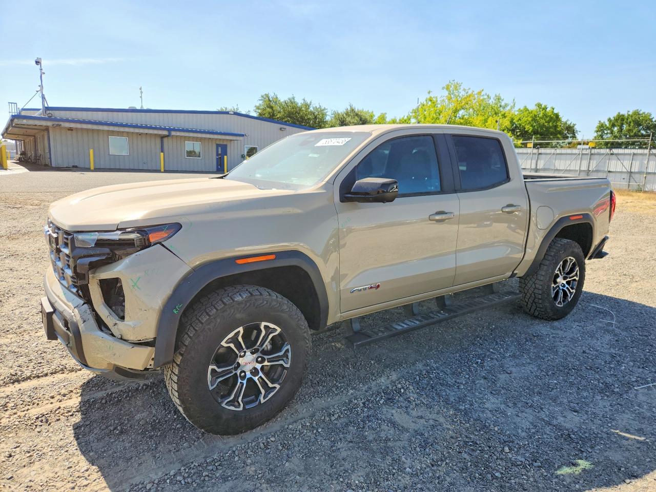 Salvage GMC Canyon Image