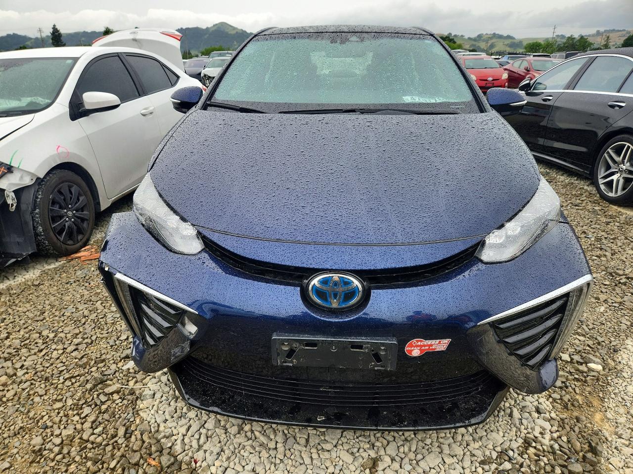 Toyota Mirai Base