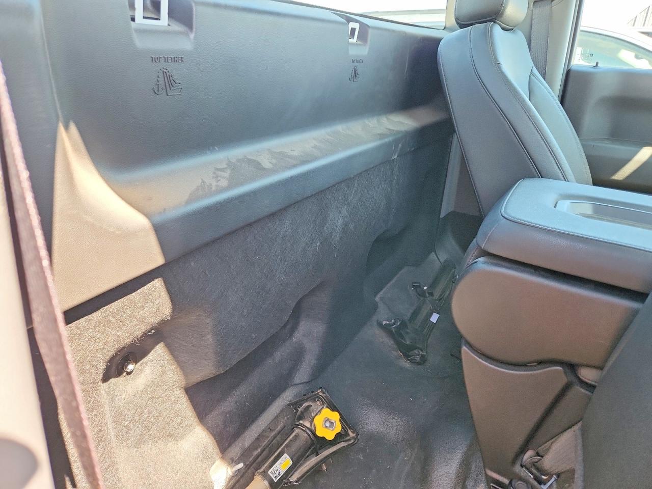 Chevrolet Silverado C1500
