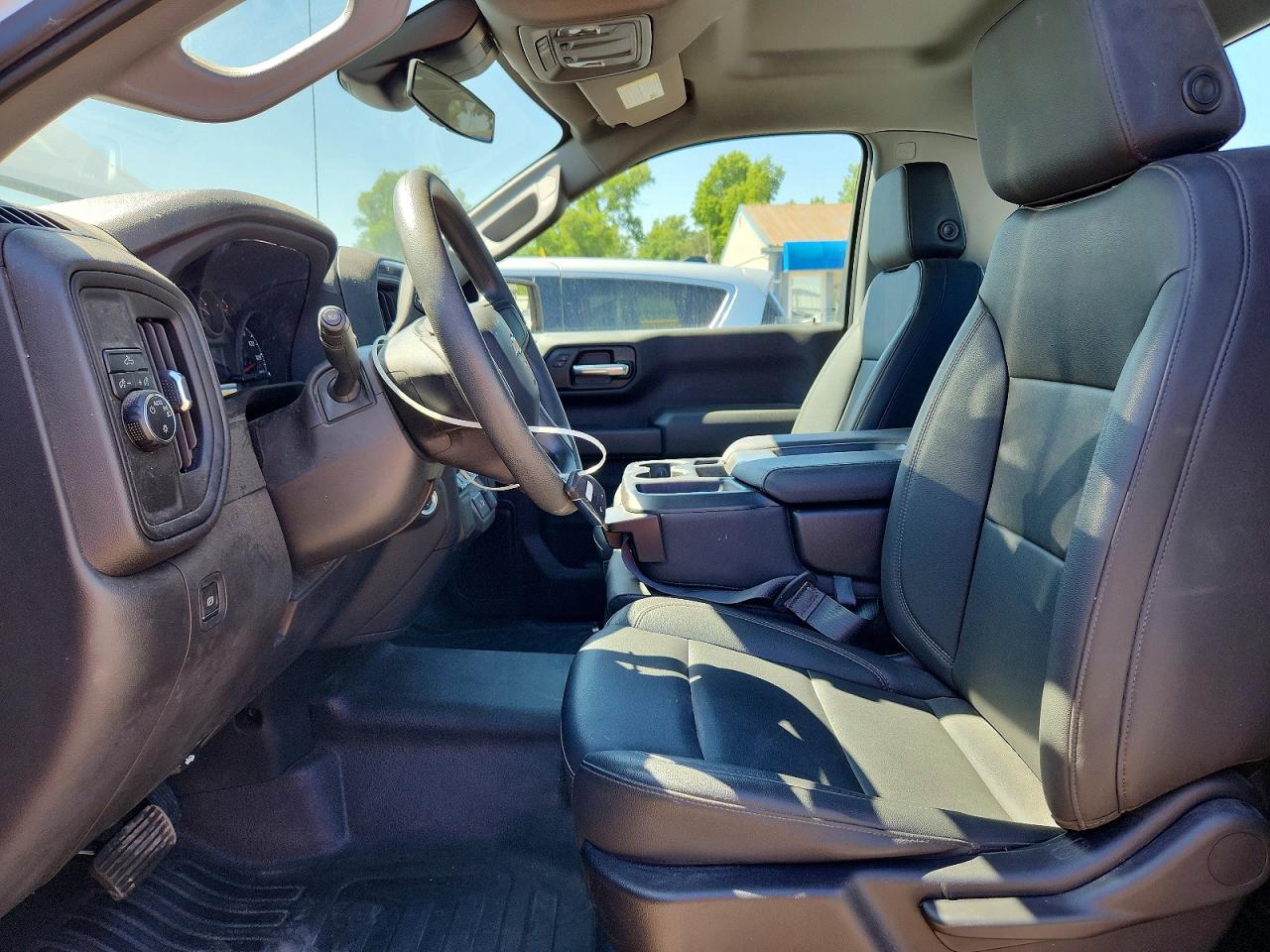 Chevrolet Silverado C1500