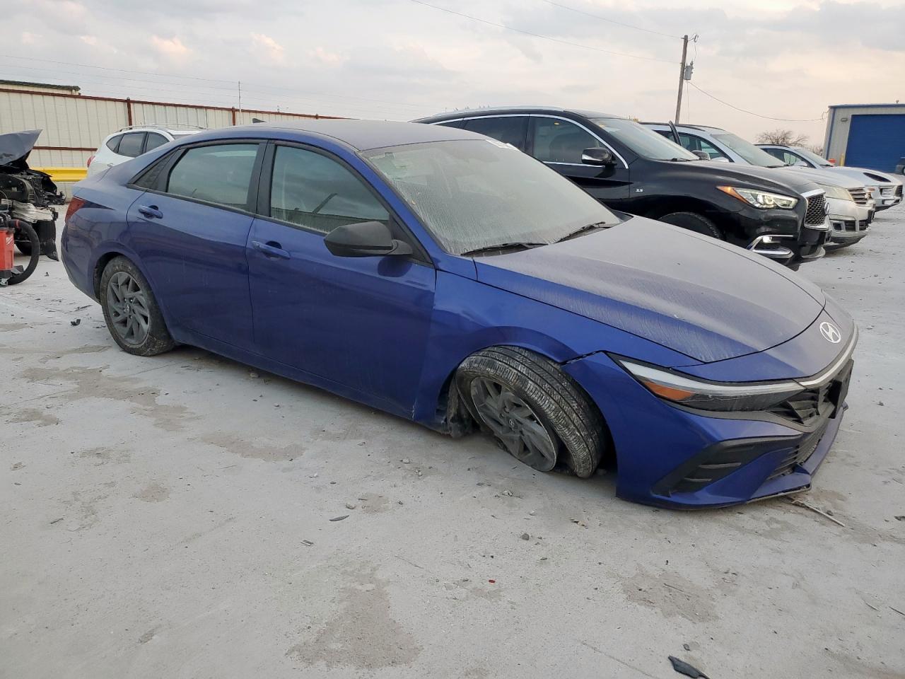 Hyundai ELANTRA Sel