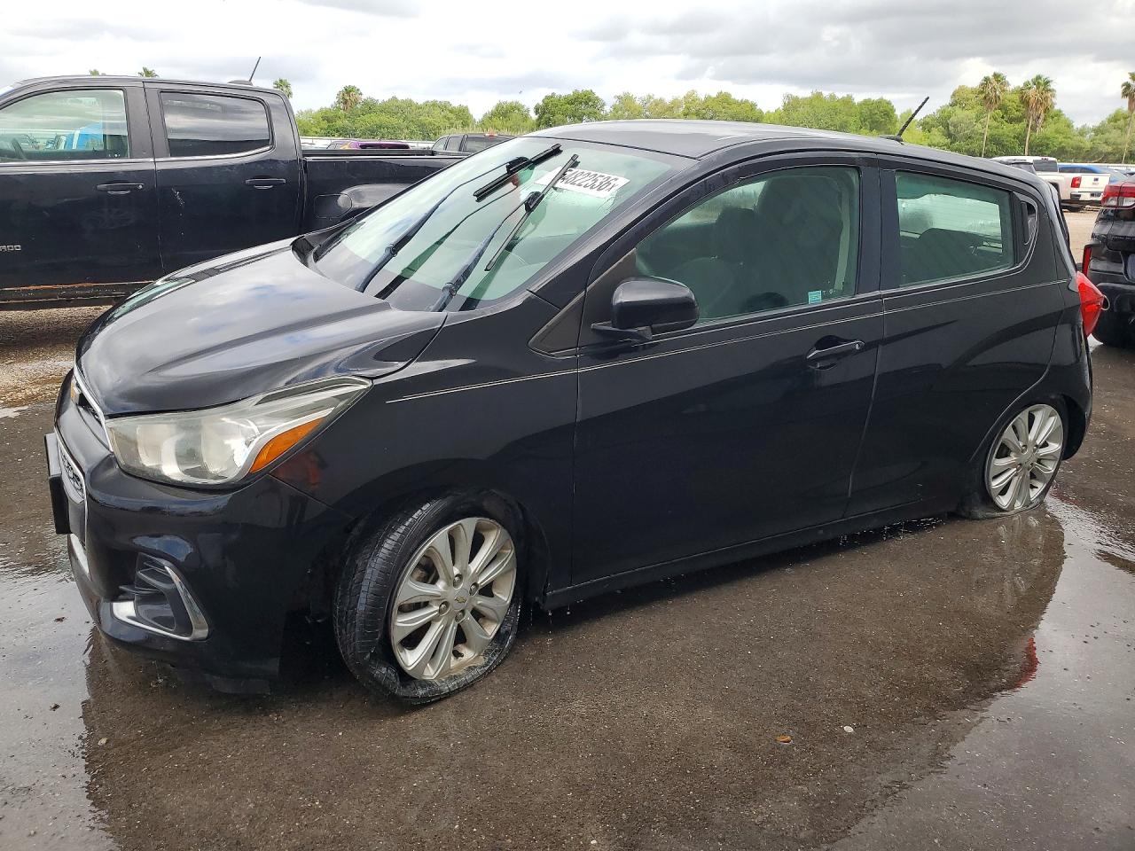 Salvage Chevrolet Spark Image