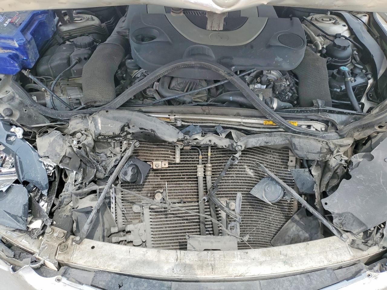 Mercedes-Benz S-Class 550