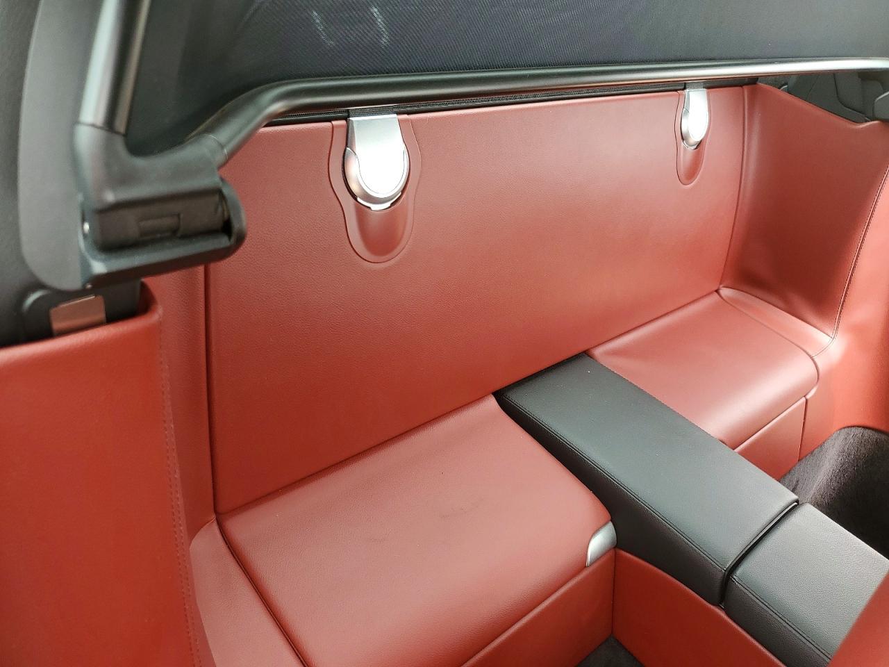 Mercedes-Benz S-Class 550