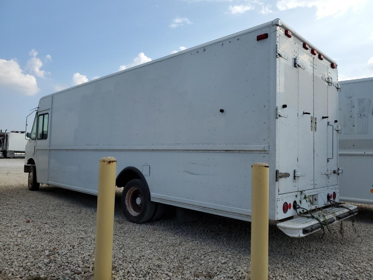 Freightliner Chassis M Line Walk-in Van