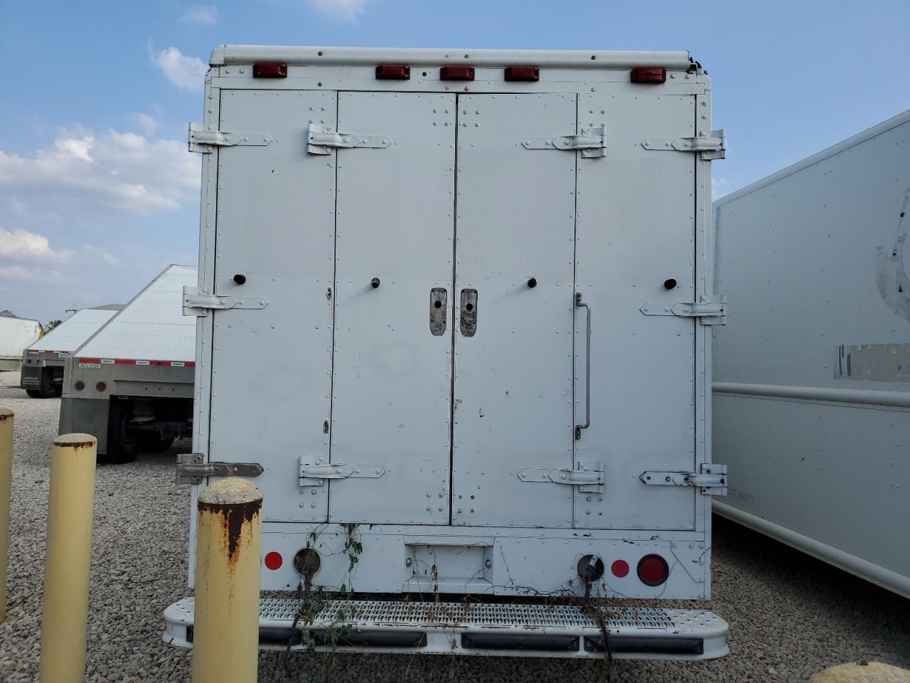 Freightliner Chassis M Line Walk-in Van