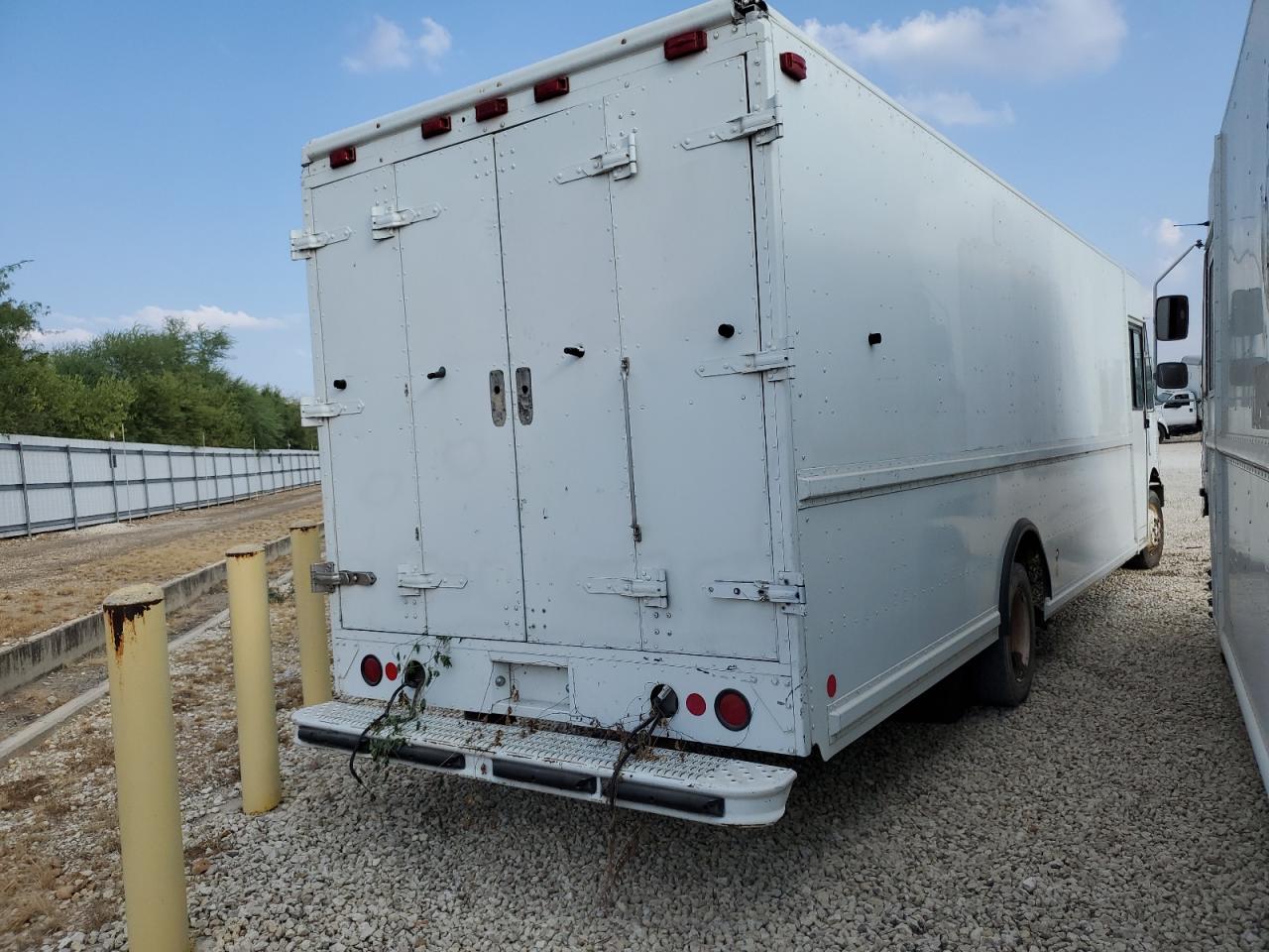 Freightliner Chassis M Line Walk-in Van