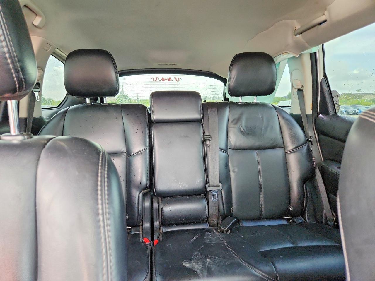 Nissan Pathfinder Sl