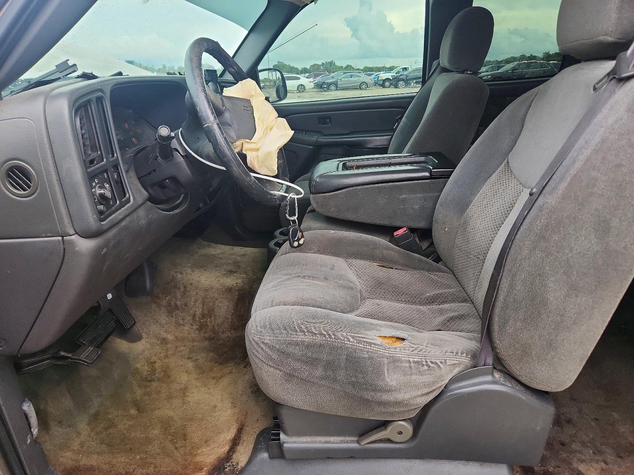 Chevrolet Silverado C1500