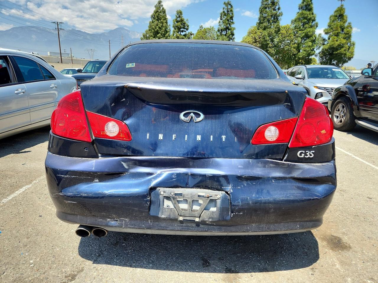 INFINITI G35 Base Base