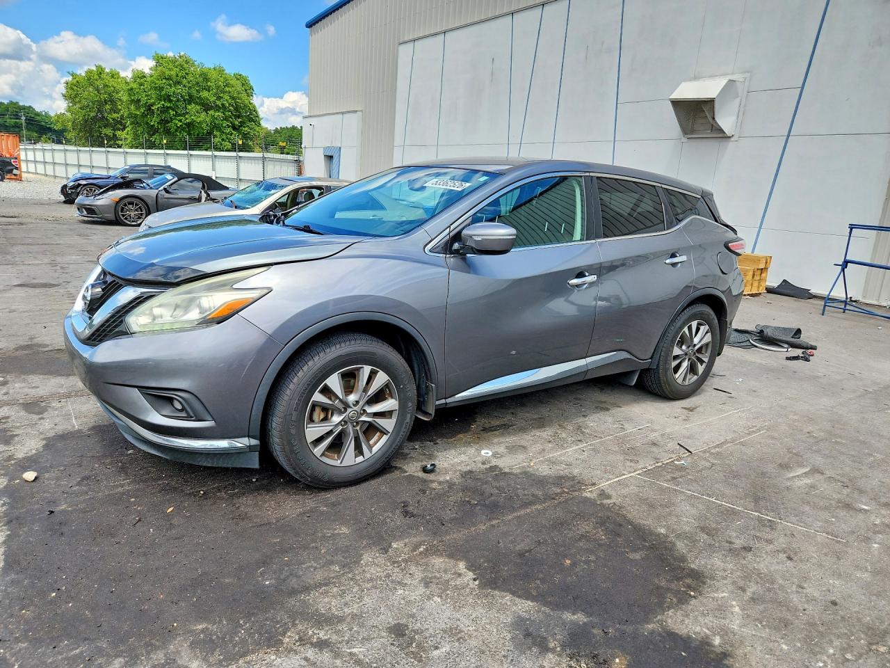 Salvage Nissan Murano Image