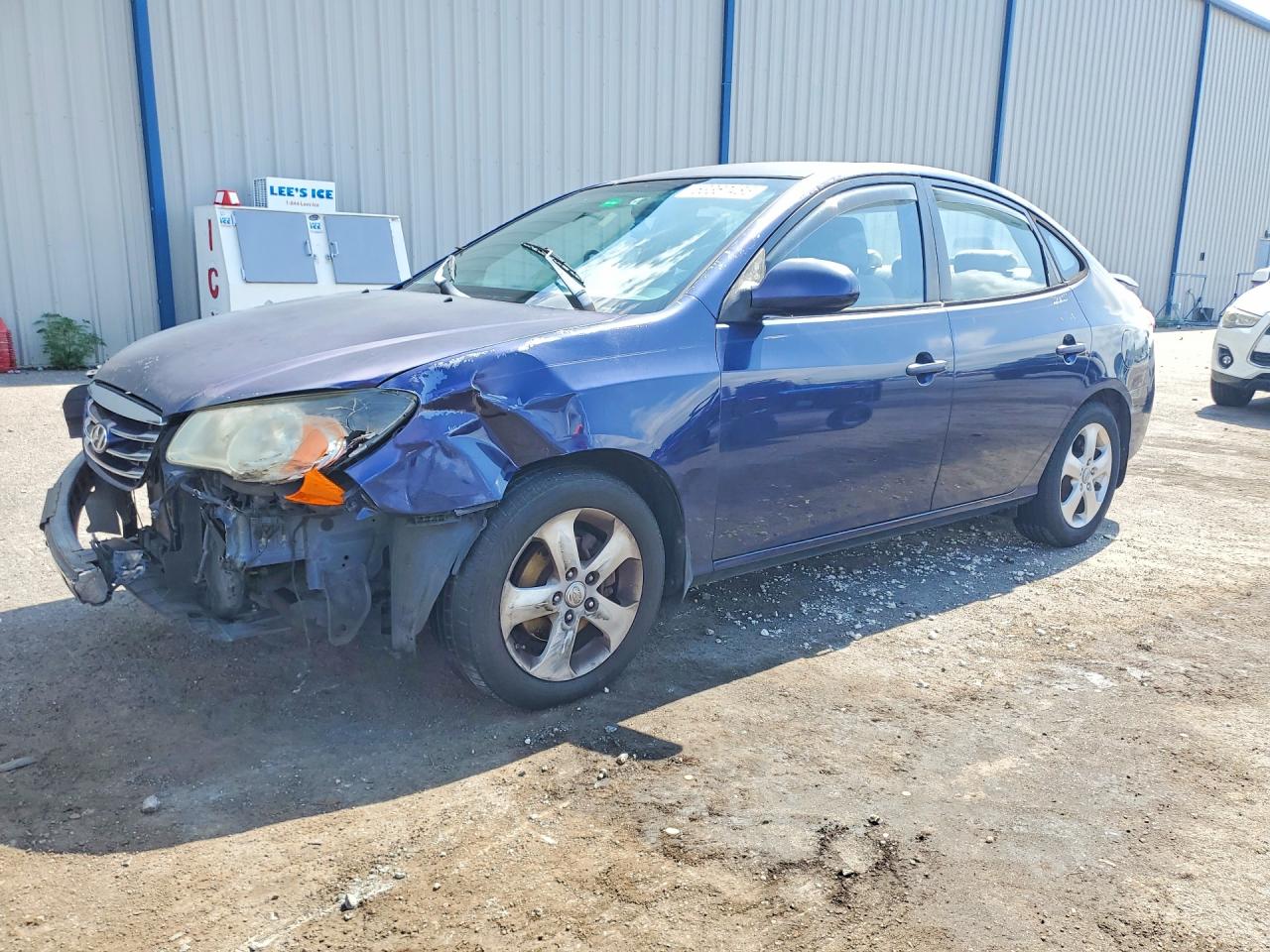 Salvage Hyundai ELANTRA Image