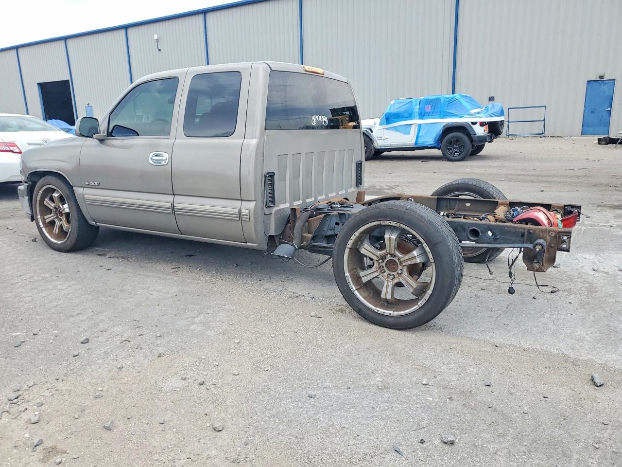 Chevrolet Silverado C1500