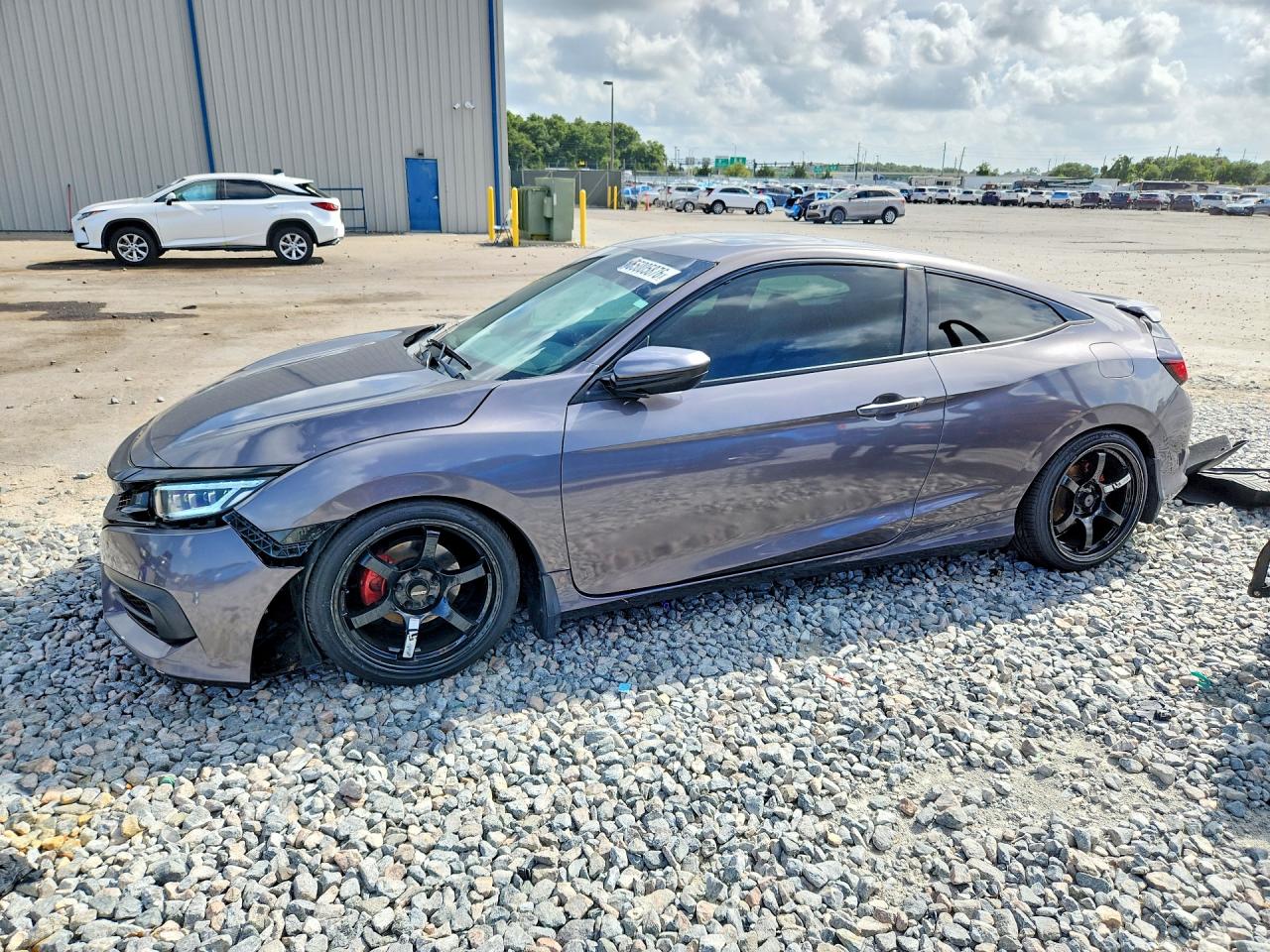 Salvage Honda Civic Image