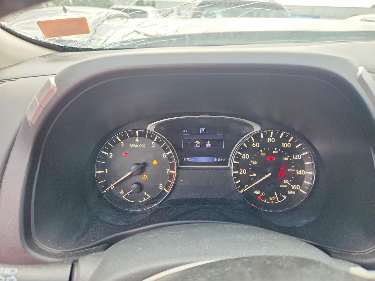 Nissan Pathfinder Sv