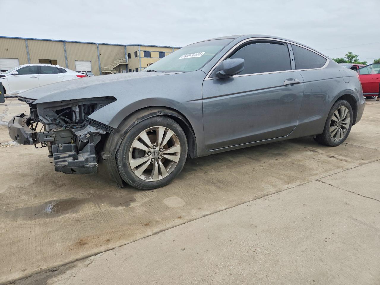 Salvage Honda Accord Image