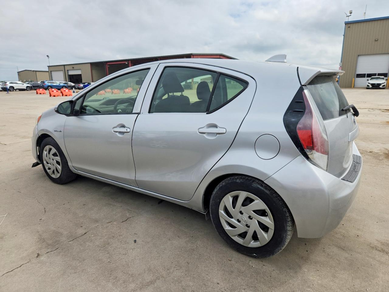 Toyota Prius c Three
