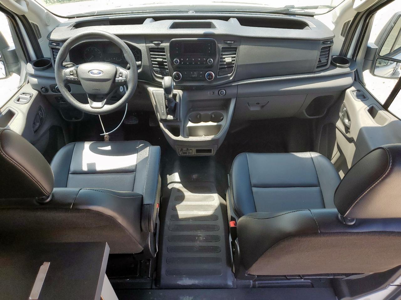 Ford Transit T-350