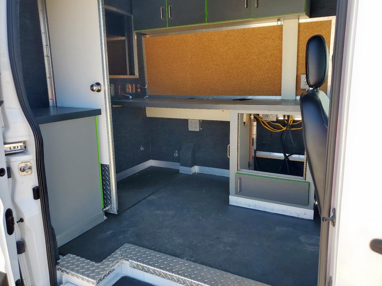 Ford Transit T-350