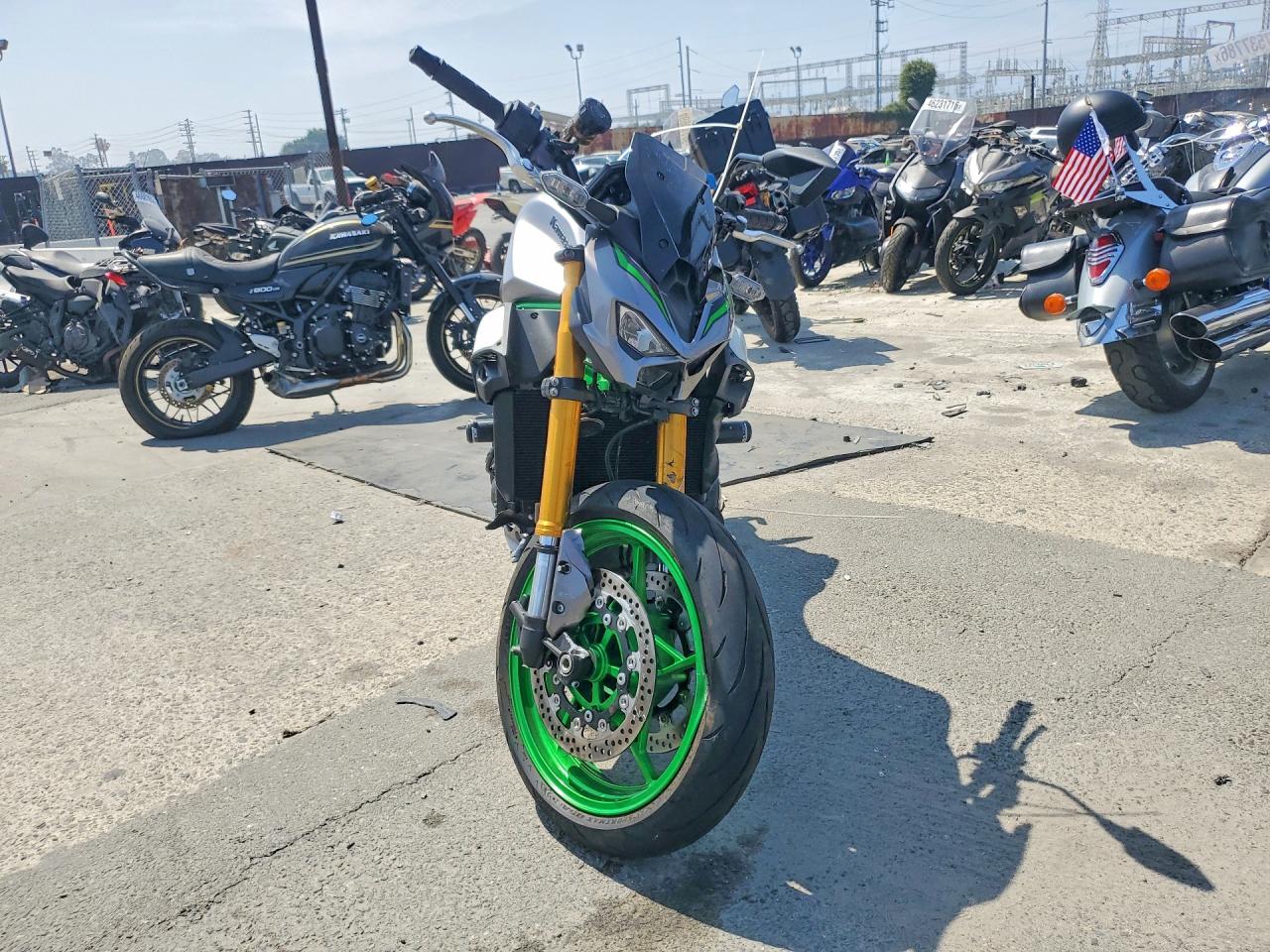 Kawasaki Z Zr 1000 T