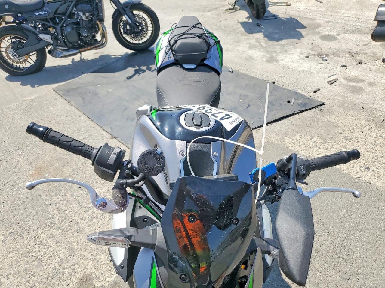 Kawasaki Z Zr 1000 T