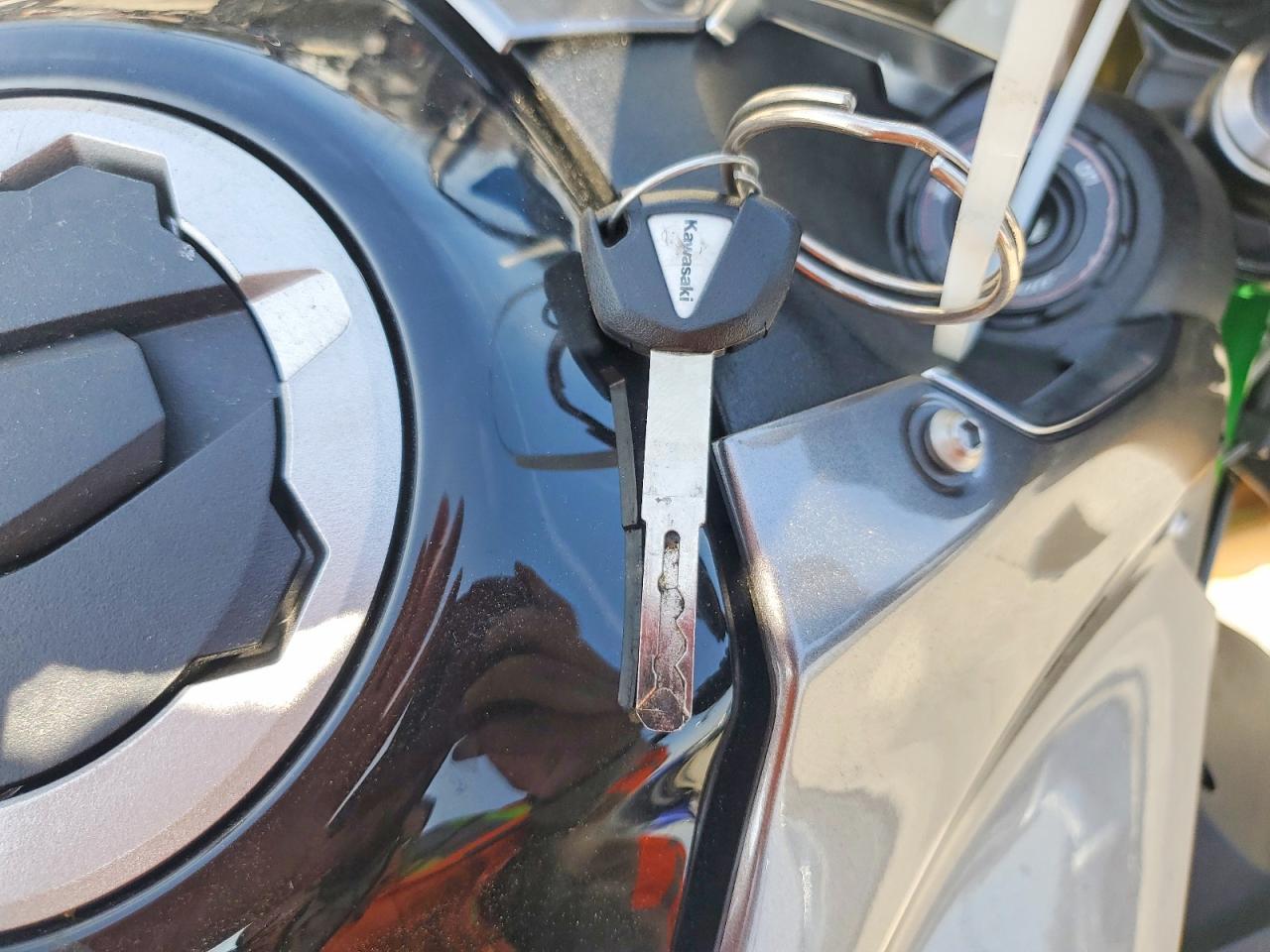 Kawasaki Z Zr 1000 T