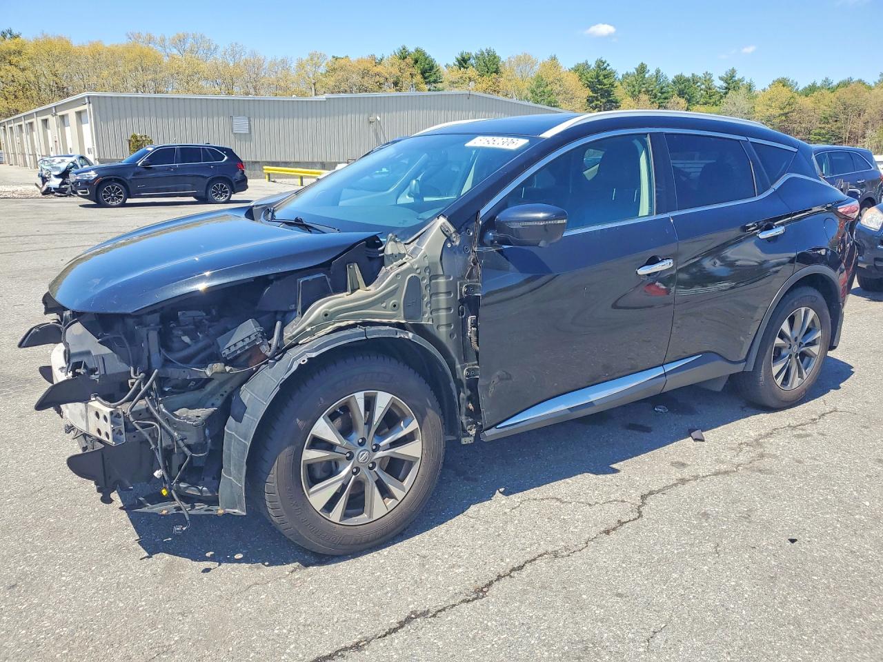 Salvage Nissan Murano Image