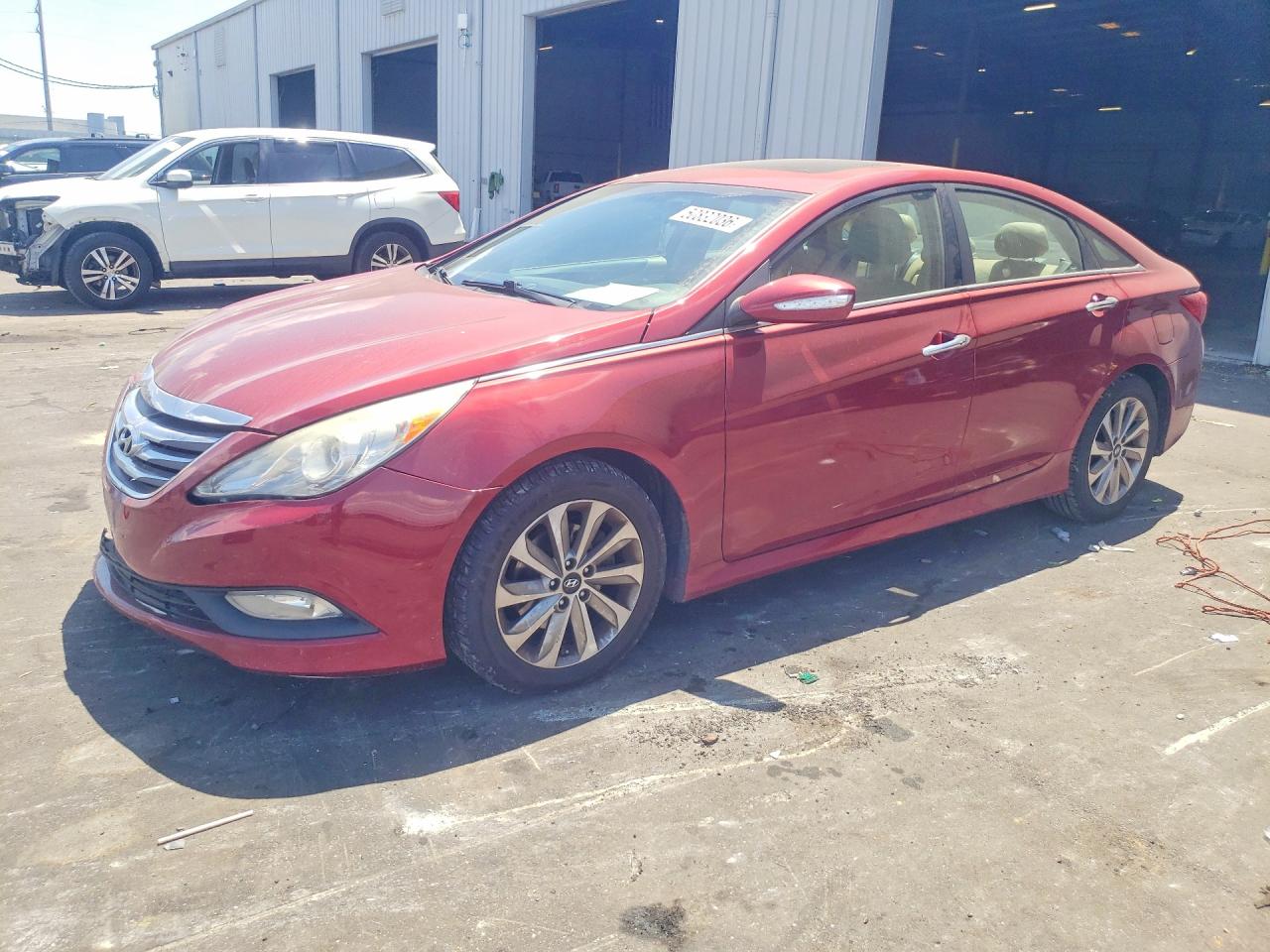 Salvage Hyundai SONATA Image