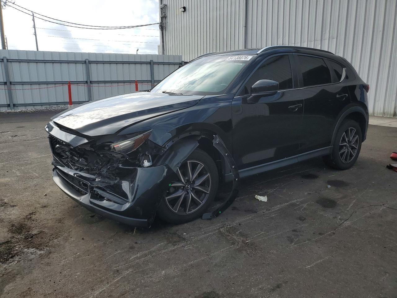 Salvage Mazda Cx Image