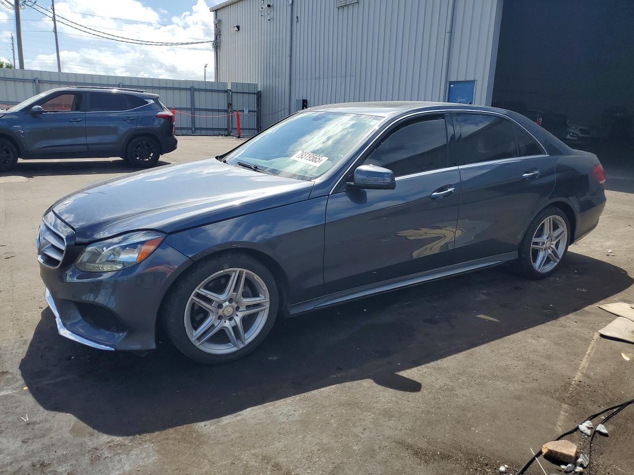 Salvage Mercedes-Benz E-Class Image