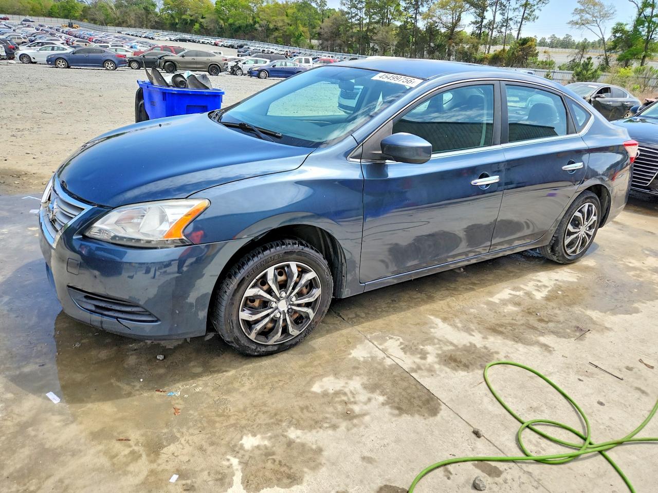Salvage Nissan Sentra Image