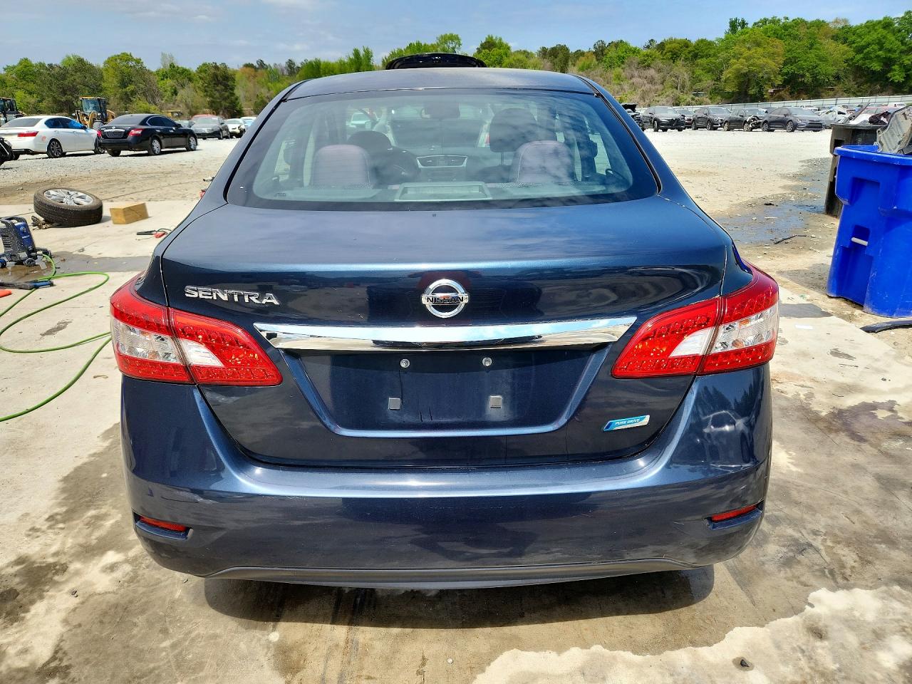 Nissan Sentra S