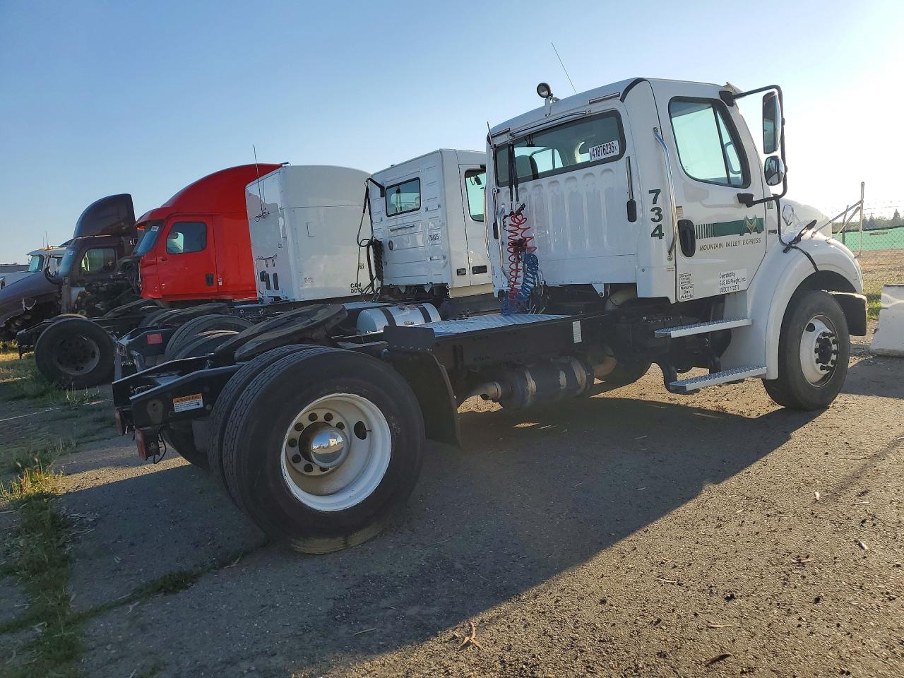 Freightliner M2 Unknow Unknown