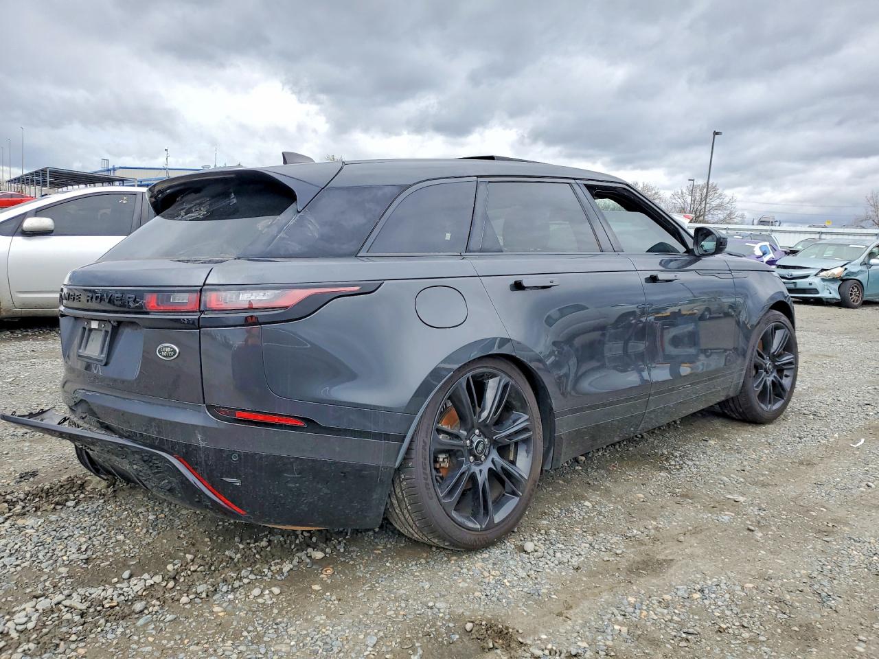 Land Rover Range Rover R-dynamic S
